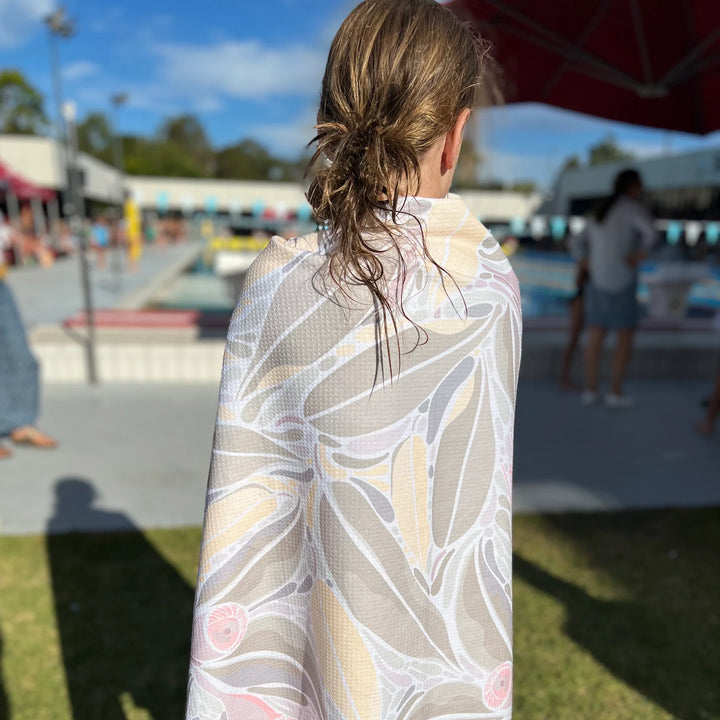 Sand Free Towel - Golden Tropics