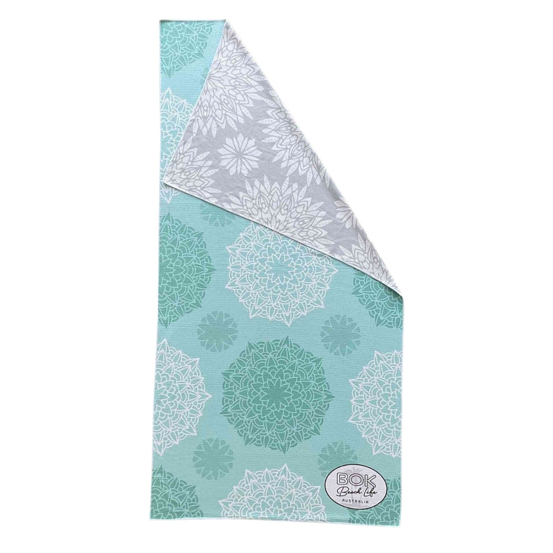 Sand Free Towel - Crystal Lagoon